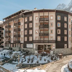Pierre & La Riviere Apart-hotel